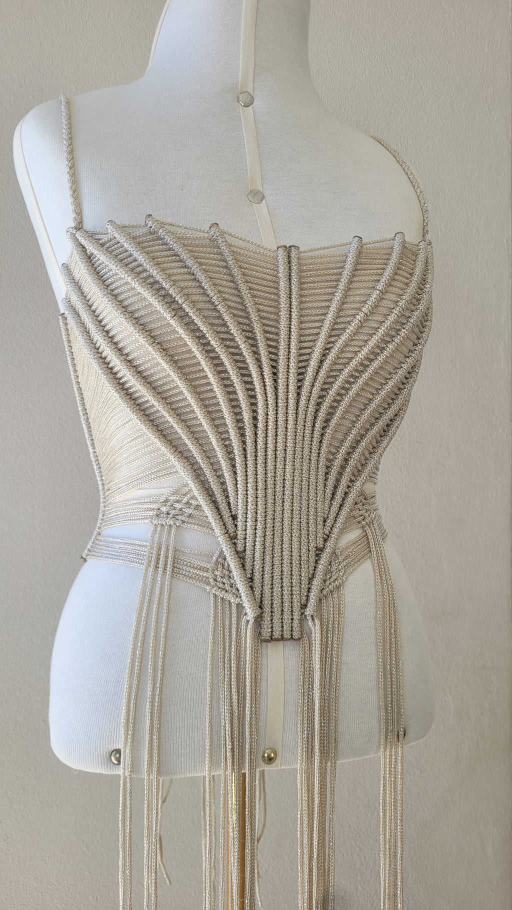 Masterclass - Alta-Costura: Criação do Corset Escultural e Estruturado