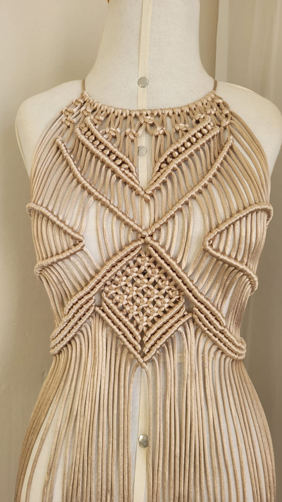 Casamento Boho Chic: Exclusividade e Arte em Cada Nó